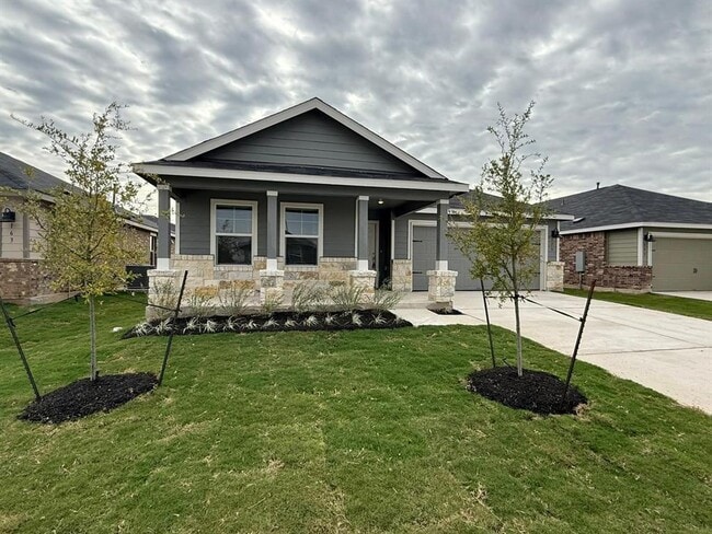 173 Avre Lp in Kyle, TX - Foto de edificio - Building Photo