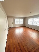 3320 Barrett Ave in Richmond, CA - Building Photo - Building Photo