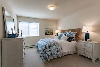 Greenbriar Village in Madison, WI - Building Photo - Interior Photo