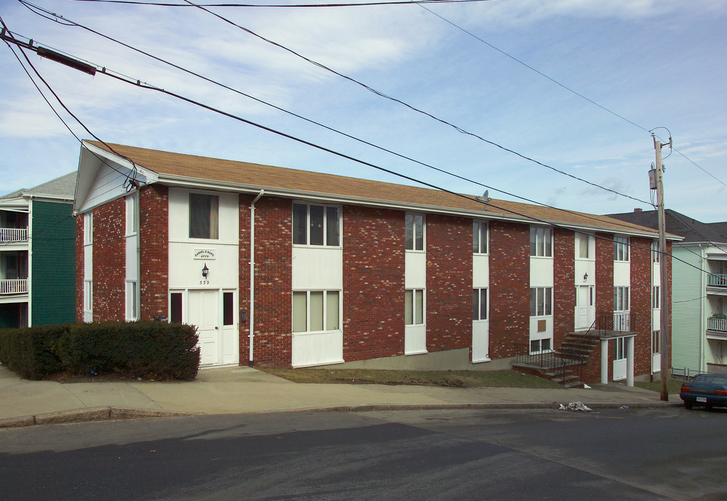 333 Almond St in Fall River, MA - Building Photo