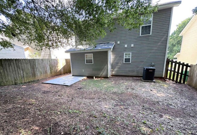 236 Pangle Dr