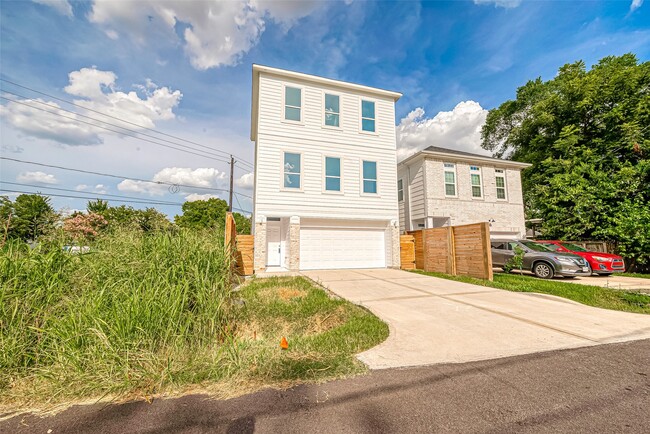 6538 Cohn St in Houston, TX - Building Photo - Building Photo