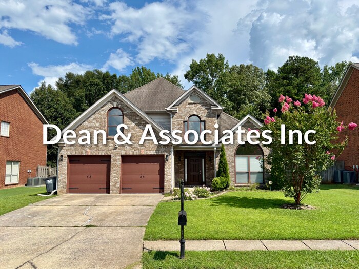 653 Bentmoor Dr in Helena, AL - Building Photo