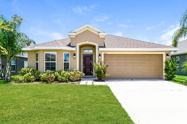 property at 14514 Dunrobin Dr