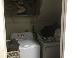 42 Newbury St, Unit 1 in Somerville, MA - Building Photo - Building Photo