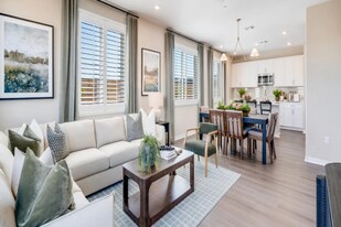 31606 Angel Aura Dr in French Valley, CA - Building Photo