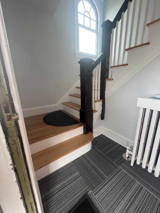 106 Ardmore Rd-Unit -106 Ardmore Rd in West Hartford, CT - Building Photo