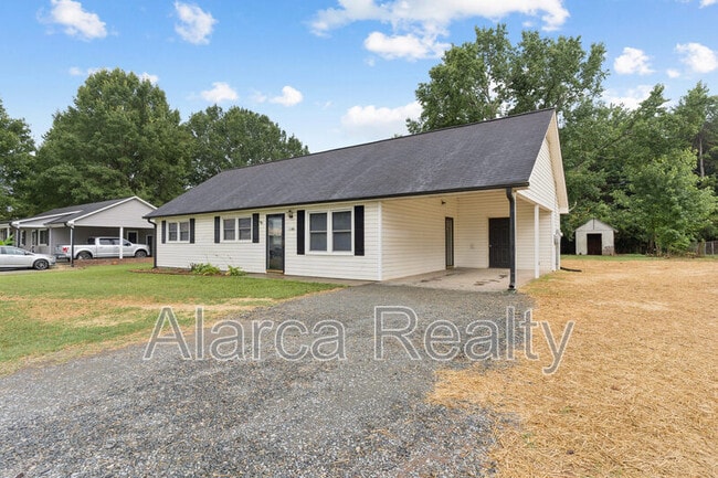 property at 2200 Salisbury Hwy
