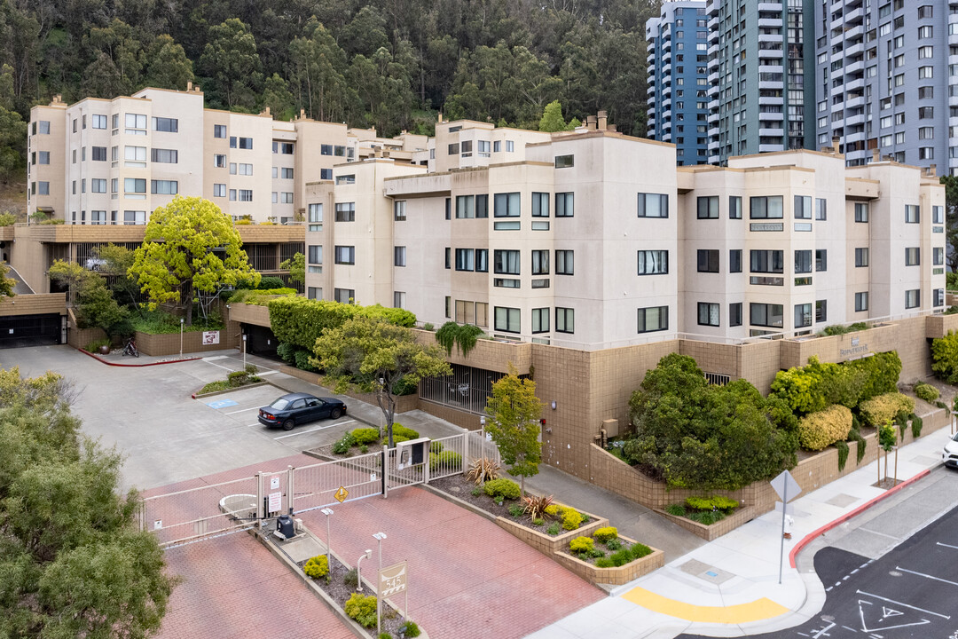 Bridgewater in Albany, CA - Foto de edificio