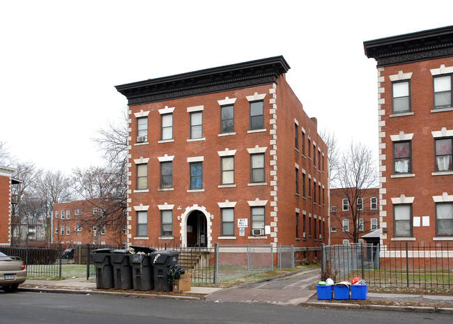 166 Homestead Ave in Hartford, CT - Building Photo - Building Photo