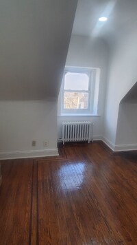 8XX N 63rd St photo'