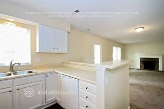 9411 White Cedar Ct in Charlotte, NC - Building Photo - Building Photo