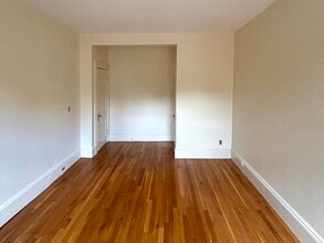 76 Marshal St, Unit #1 in Brookline, MA - Building Photo - Building Photo
