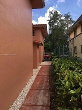 2600 NW 14th St, Unit 4 in Miami, FL - Building Photo - Building Photo