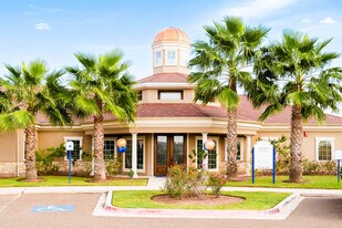 Jackson Place Apartment Homes in Pharr, TX - Building Photo