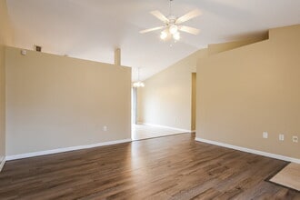 1315 6th Ave, Unit 0732 in DeLand, FL - Building Photo - Building Photo