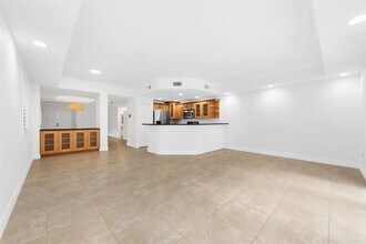1719 SW 23rd St in Fort Lauderdale, FL - Building Photo - Building Photo