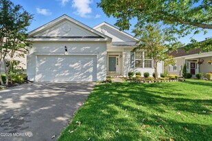 225 Mirage Blvd in Barnegat Township, NJ - Building Photo