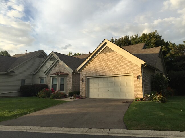 property at 35460 Woodfield Dr