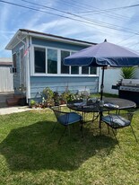 8735 1/2 Harvard Blvd in Los Angeles, CA - Building Photo