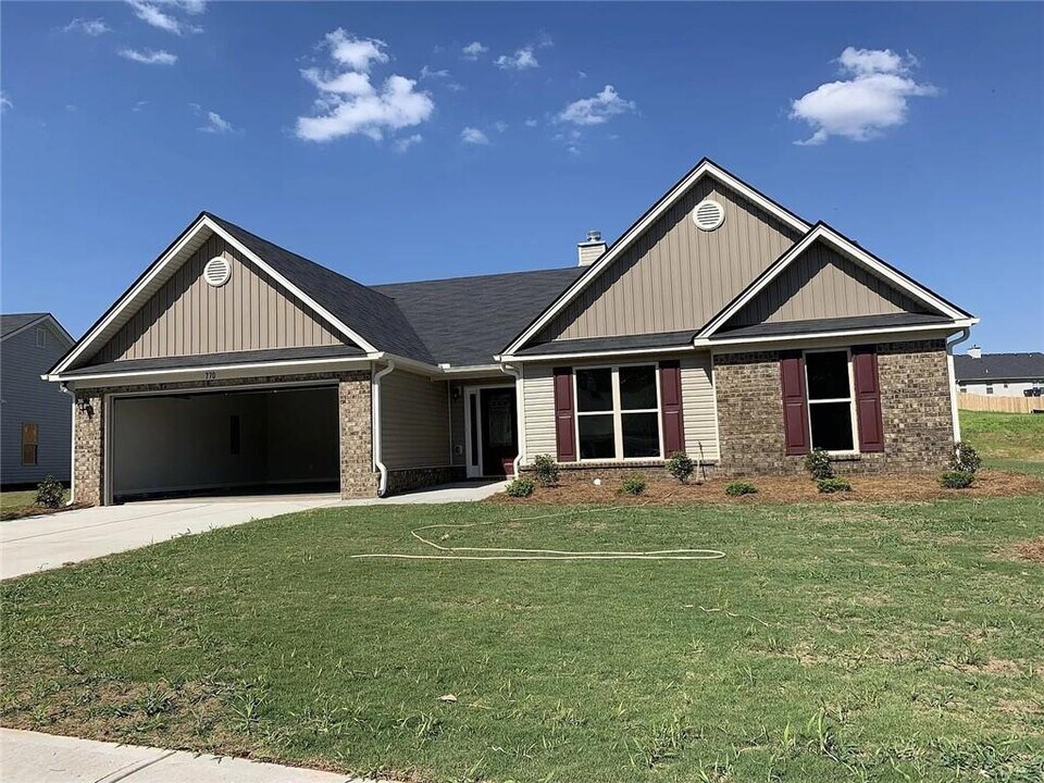 770 River Mist Cir in Jefferson, GA - Building Photo
