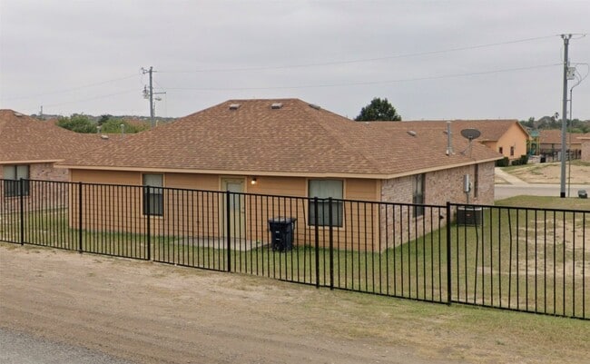 property at 108 Round Rock Dr