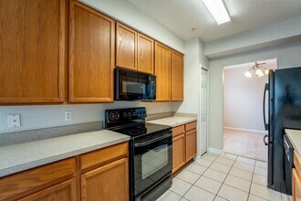 2679 Metro Sevilla Dr in Orlando, FL - Building Photo - Building Photo