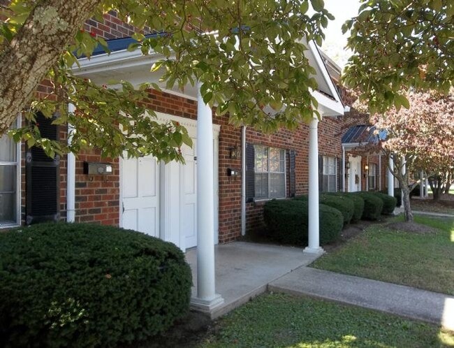 West Gate Terrace in Knoxville, TN - Foto de edificio - Building Photo