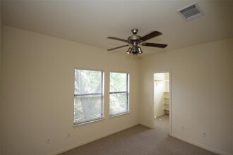 1300 Chicon St in Austin, TX - Building Photo - Building Photo