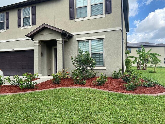 property at 3034 Winglewood Cir