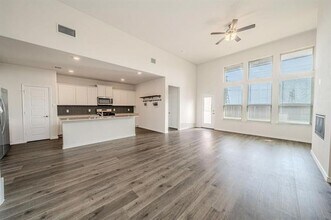 8348 George Brown Dr in Garland, TX - Building Photo - Building Photo