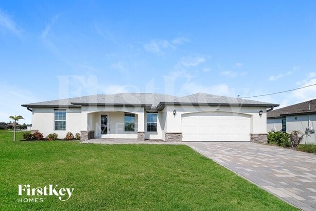 2209 NW 37th Ave in Cape Coral, FL - Building Photo - Building Photo