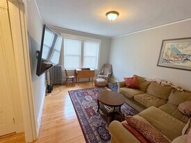 268 Huron Ave, Unit 2 Apartments