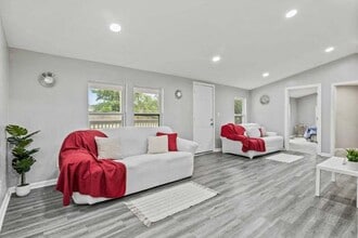 1156 Balkin Rd in Tallahassee, FL - Building Photo - Building Photo