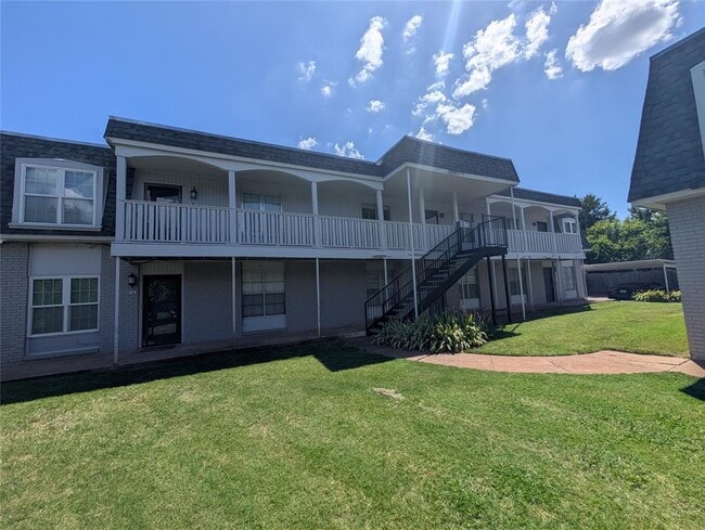 property at 11327 N May Ave
