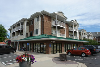 Lakefront Plaza in Prior Lake, MN - Building Photo - Building Photo