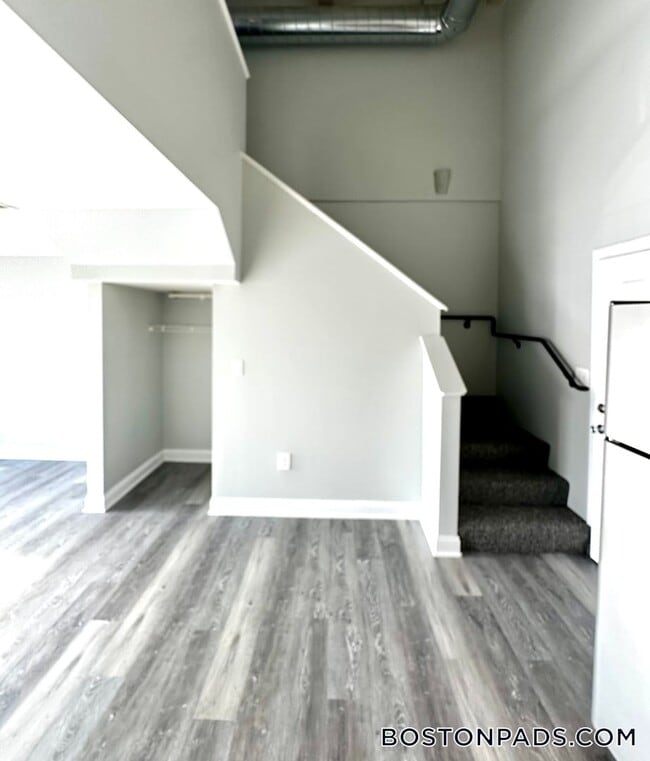 26 Portland St in Worcester, MA - Building Photo - Building Photo