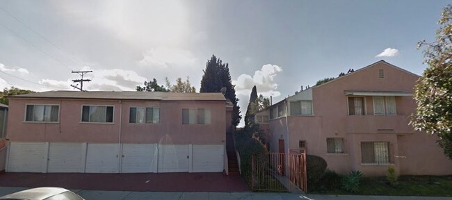 5114 San Vicente Blvd