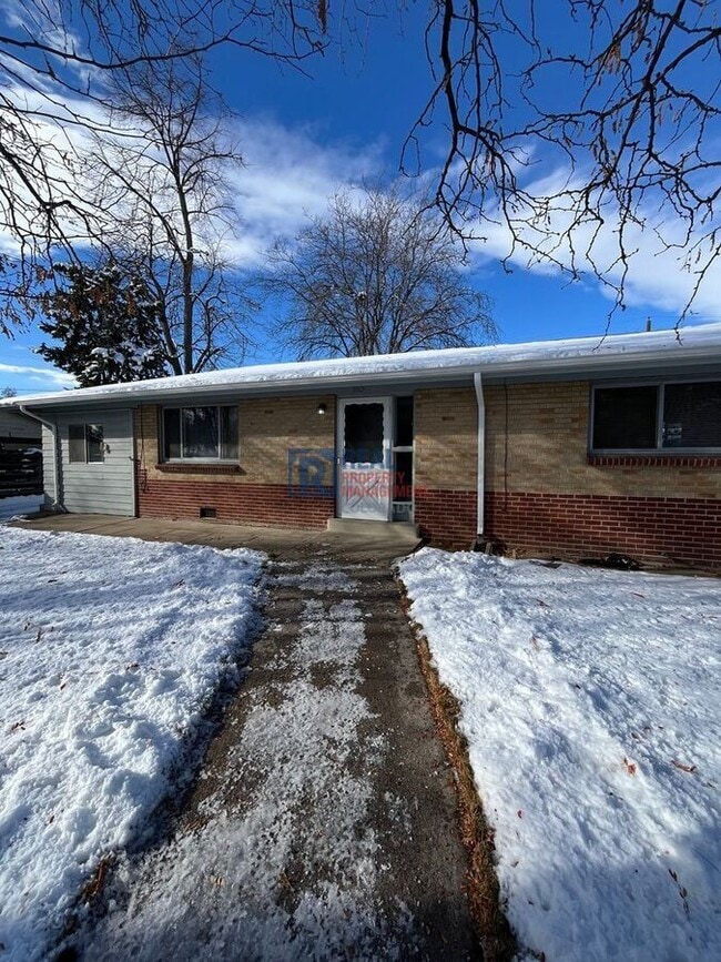 865 Balsam St in Lakewood, CO - Building Photo - Building Photo