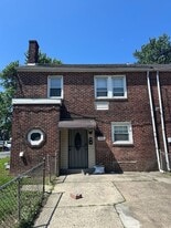 1400 Honan St in Chester, PA - Building Photo
