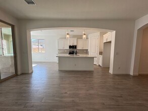 3295 Blacksmith Way in Bullhead City, AZ - Building Photo - Building Photo
