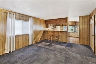 8491 Cimarron Way, Unit 8491 in Maple Falls, WA - Building Photo - Building Photo