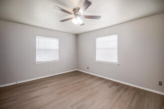 1117 Colony N Dr in Austin, TX - Building Photo - Building Photo
