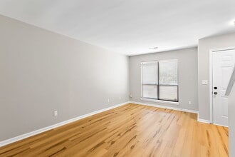1426 Camp Rd in Charleston, SC - Building Photo - Building Photo