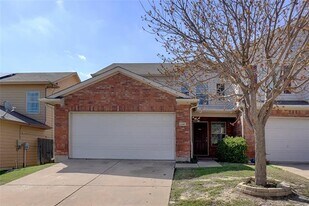 1340 Saddle Blanket Ct in Fort Worth, TX - Building Photo