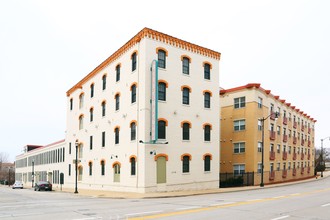 Belle Harbor Lofts in Racine, WI - Building Photo - Building Photo