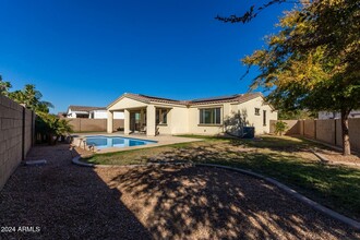 22677 E Desert Spoon Dr in Queen Creek, AZ - Building Photo - Building Photo