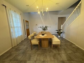 206 Mesa Loop in San Antonio, TX - Building Photo - Building Photo