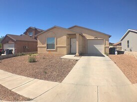 14203 Poets Rock Ln in El Paso, TX - Building Photo