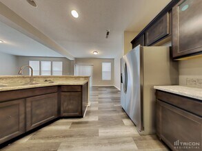 2089 Shadow Fox Dr in Columbus, IN - Building Photo - Building Photo